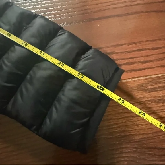 The North Face Women’s Terra Peak Quilted Puffer Jacket, size Medium, Black EUC - Picture 8 of 14